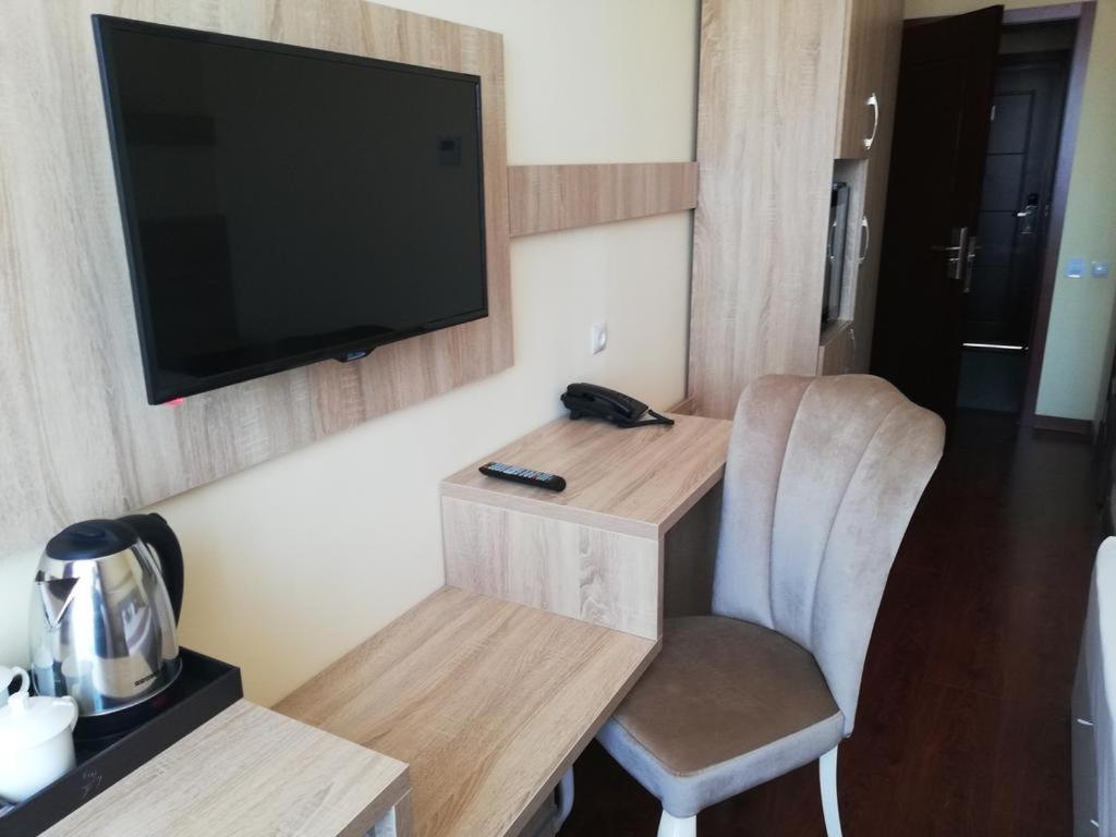 Park Hotel Al Bustan Schymkent Exterior foto