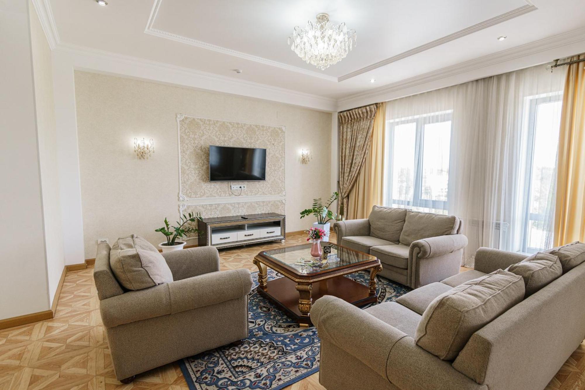 Park Hotel Al Bustan Schymkent Exterior foto