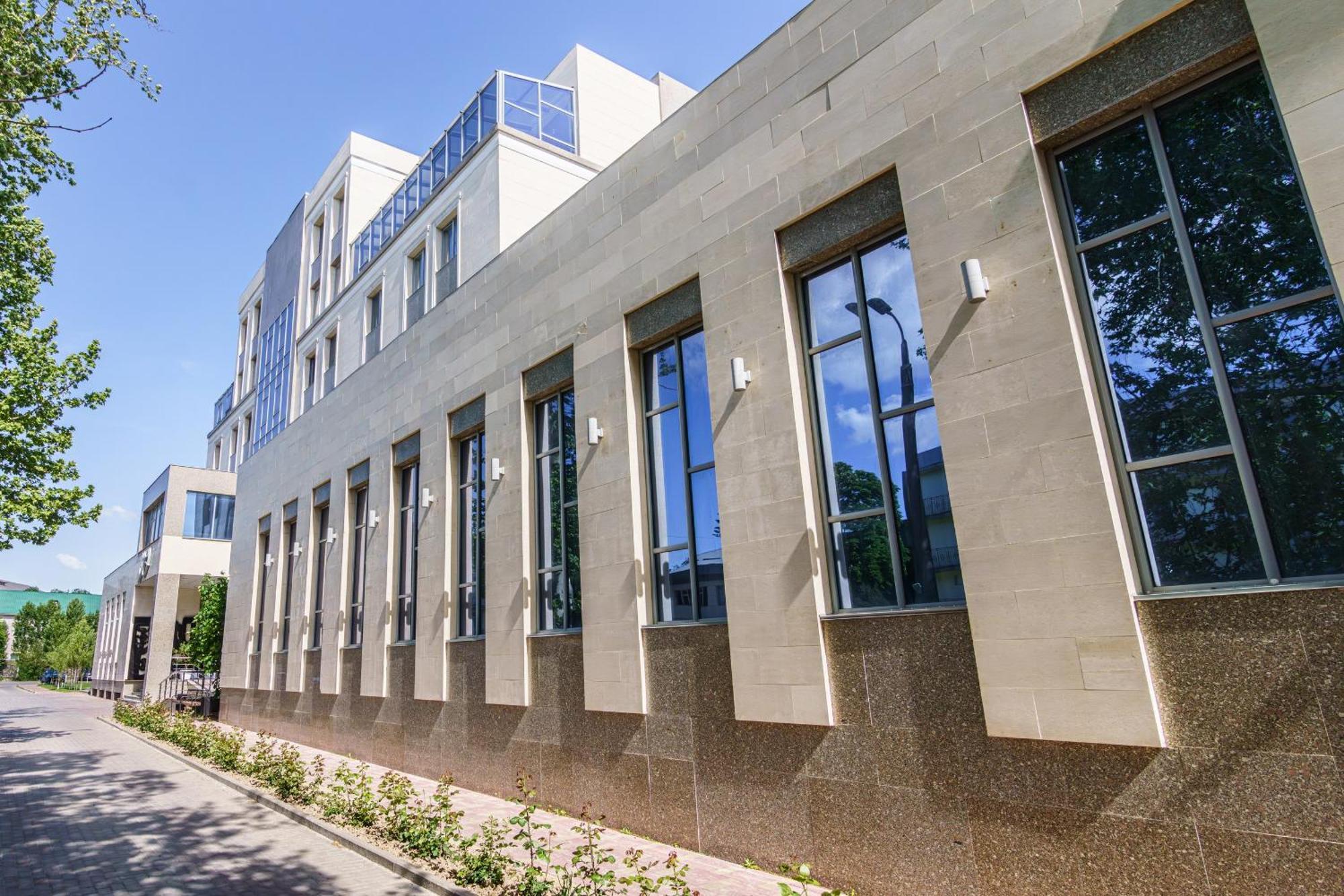 Park Hotel Al Bustan Schymkent Exterior foto