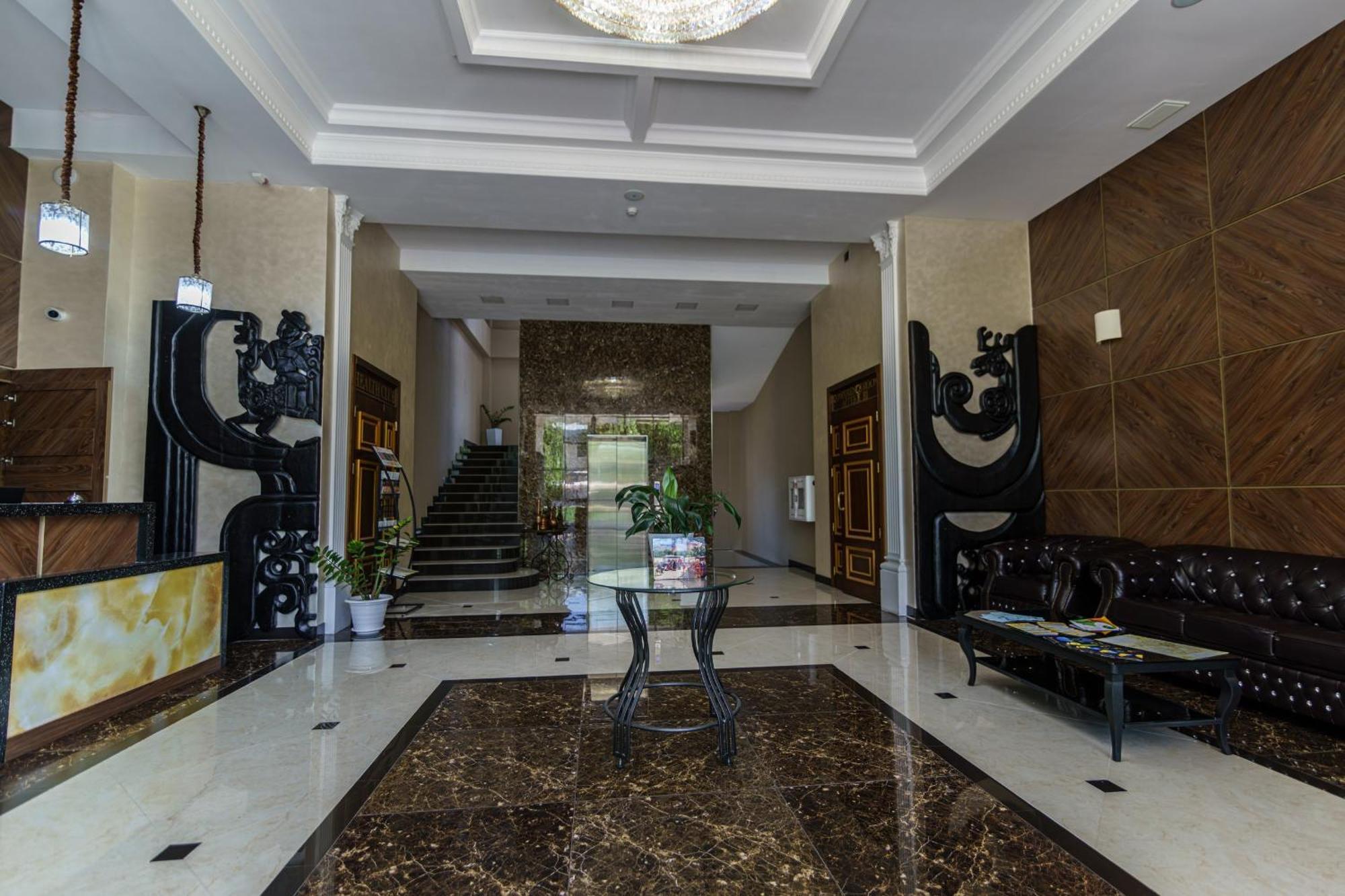Park Hotel Al Bustan Schymkent Exterior foto